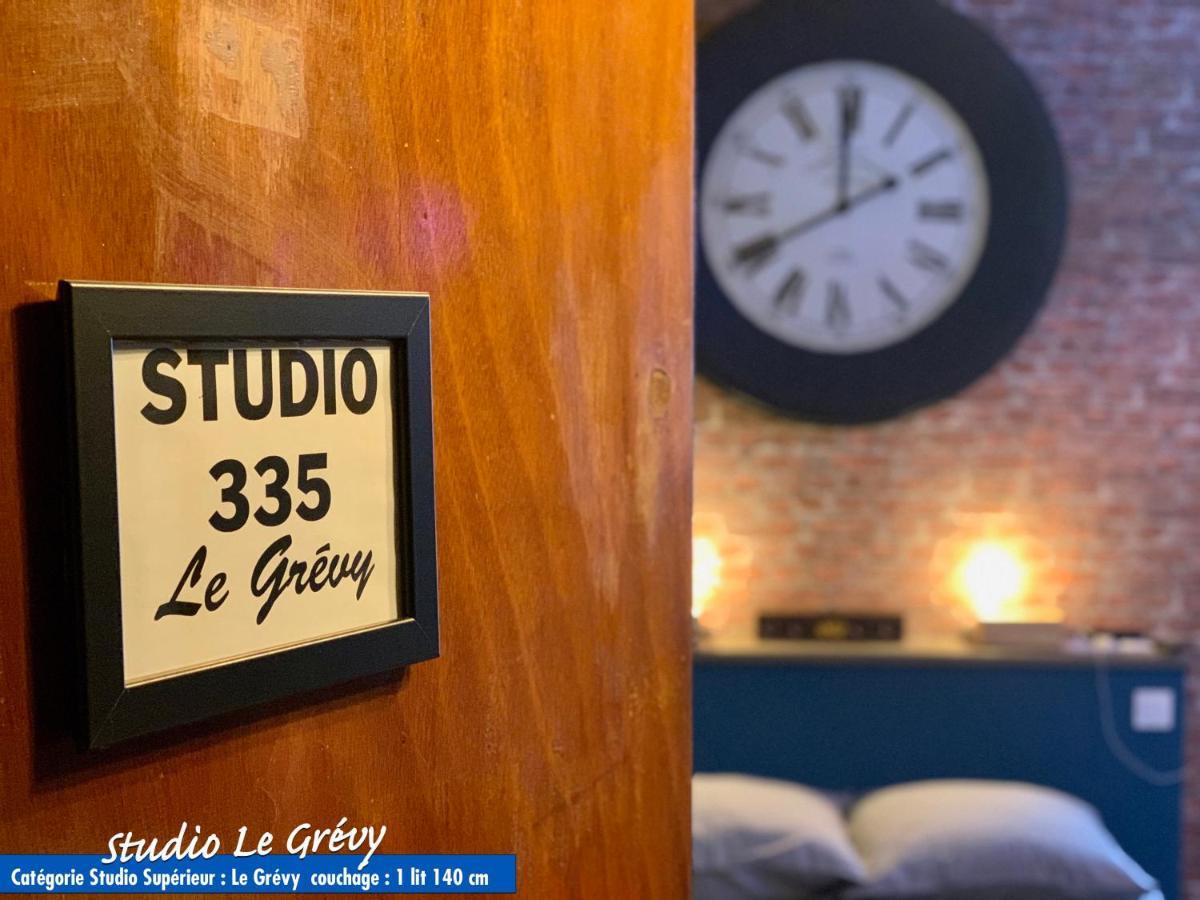 Nos Studios Au Centre Ville A 多勒 外观 照片