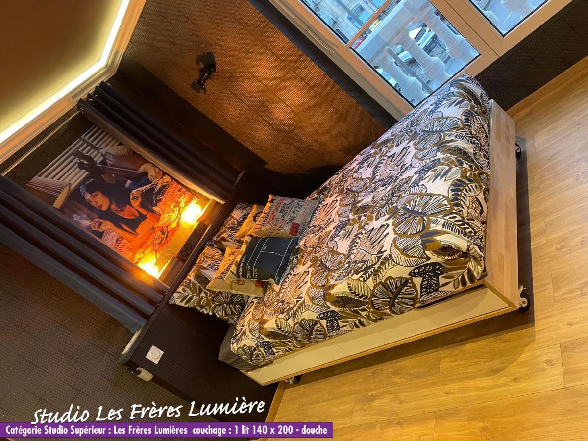Nos Studios Au Centre Ville A 多勒 外观 照片